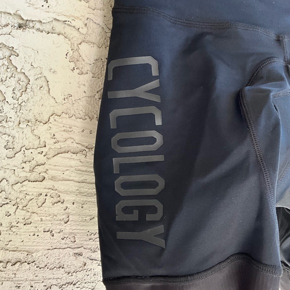 🚴‍♀️ NWOT Cycology Black Biker Shorts - Picture 3 of 5